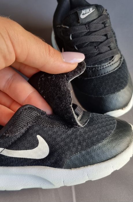 Adidasi copii nike  22