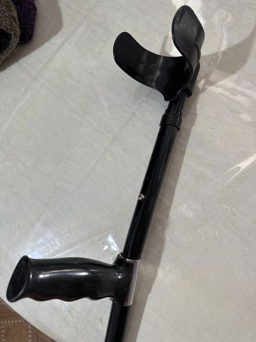 Костыль локтевой