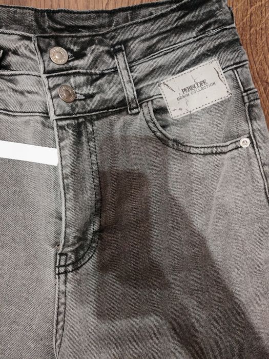 Дамски дънки с висока талия