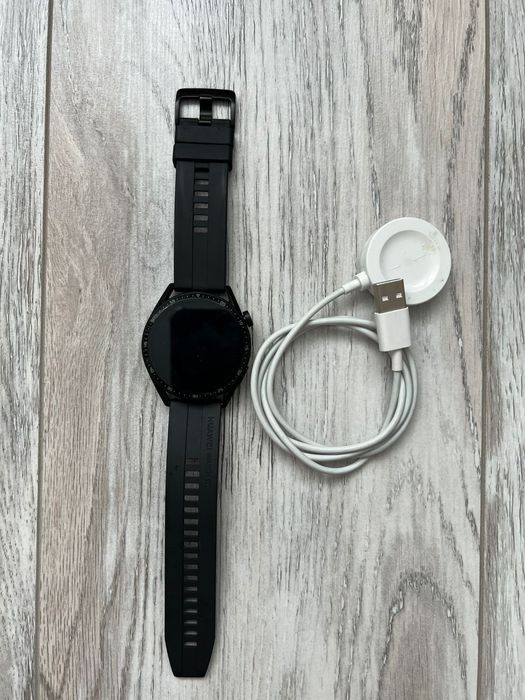 Срочно Смарт часы Huawei GT3