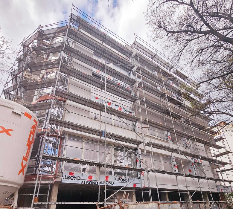 Продава се Двустаен апартамент в София, Център - 71 кв.м за 2817 €/кв.м - Снимка #4