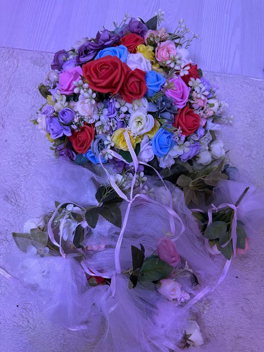 Сватбена украса за кола