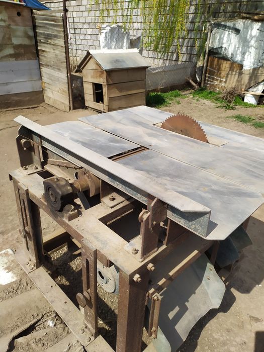 Циркулярка с фуганком