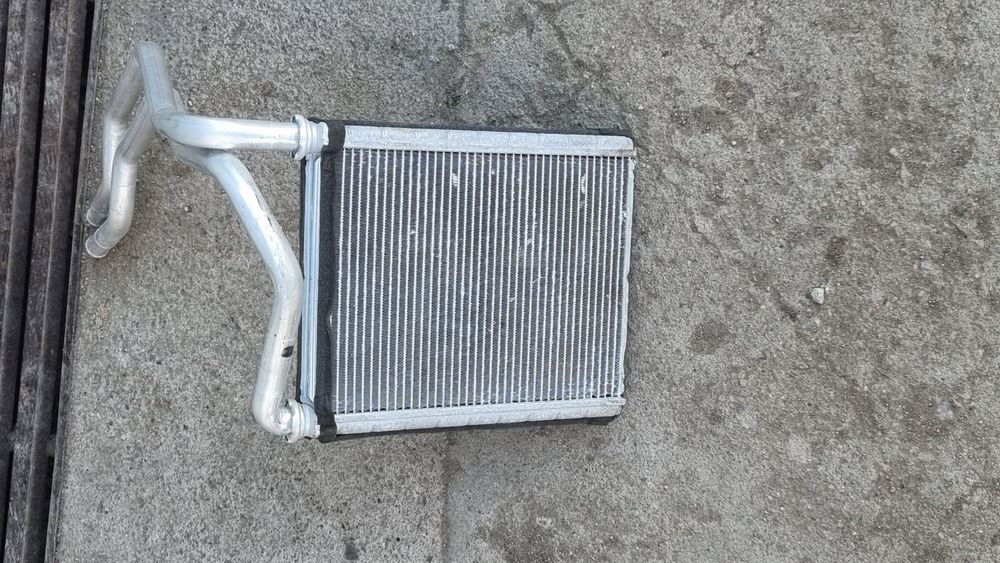 Радиатор печки на Toyota Estima Договорная