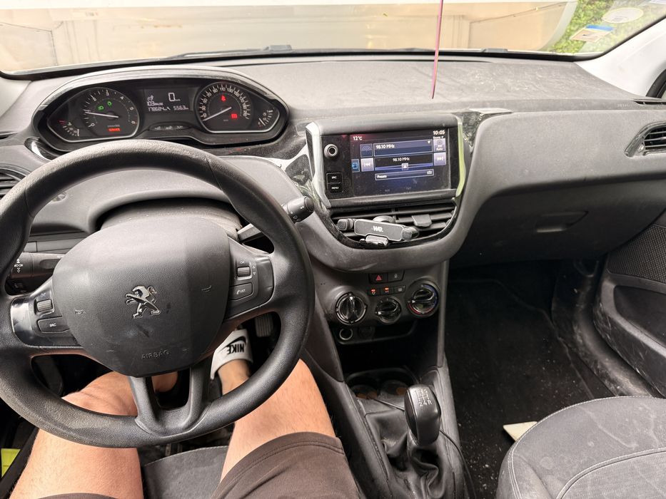PEUGEOT 208 2016 — imagine 4