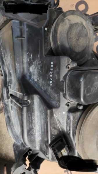 продавам оригинални фарове OPEL Астра Н + Подлакътник AstraJ 2009+2015