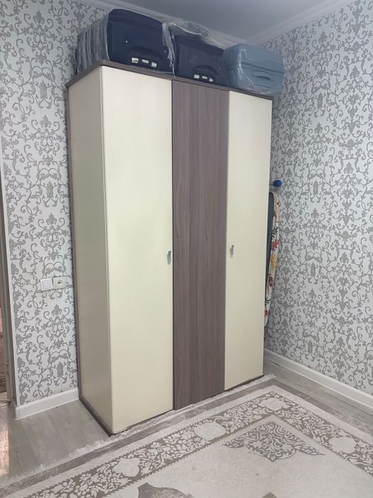 Шкаф-купе 220 см, 60 000 ₸
