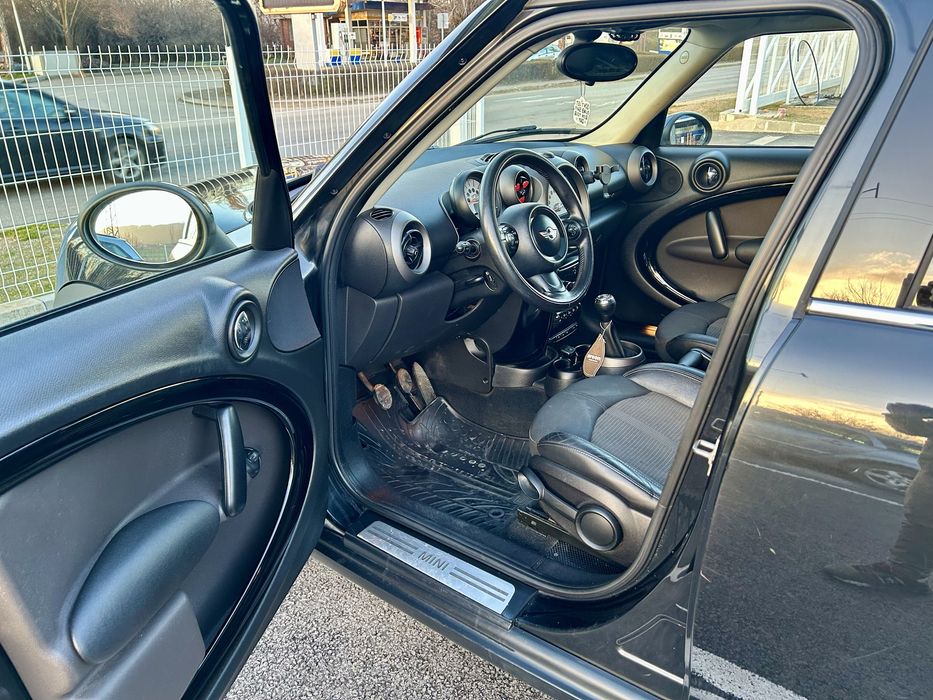 Mini Cooper Counteyman