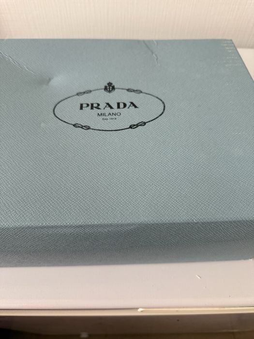 PRADA женская обувь черные