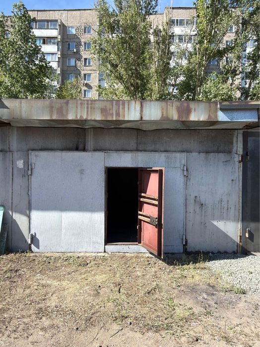 Продам гараж 22, 2  кв метра