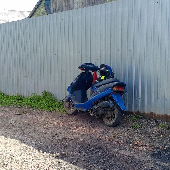 Продам скутер 50куб японец Хонда такт