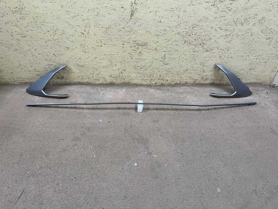 Молдинг бампера Хендай Хюндай Элантра 2023- / Hyundai Elantra 2025