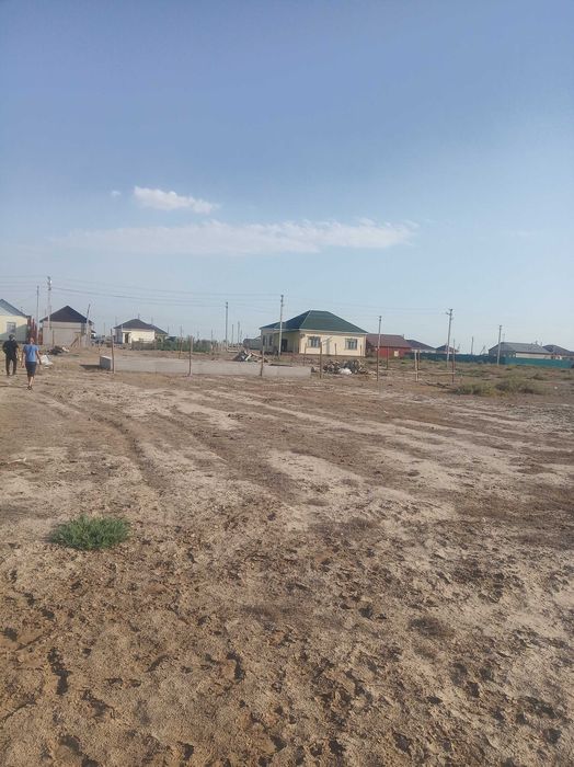 Продается земельный участок .