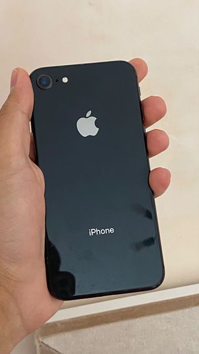Iphone 8/64gb eac