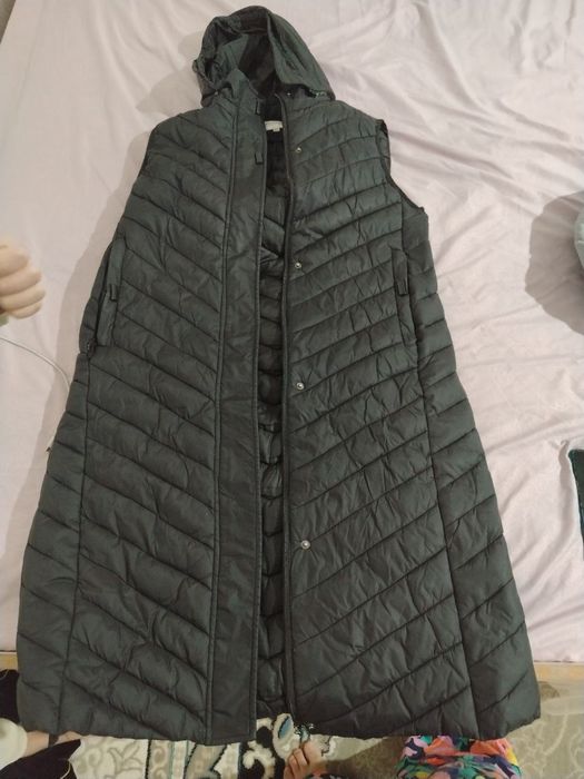 Jiletka  ustki jaket juda yaxshi olti xl ayollar usti kaltachasi yaxsh