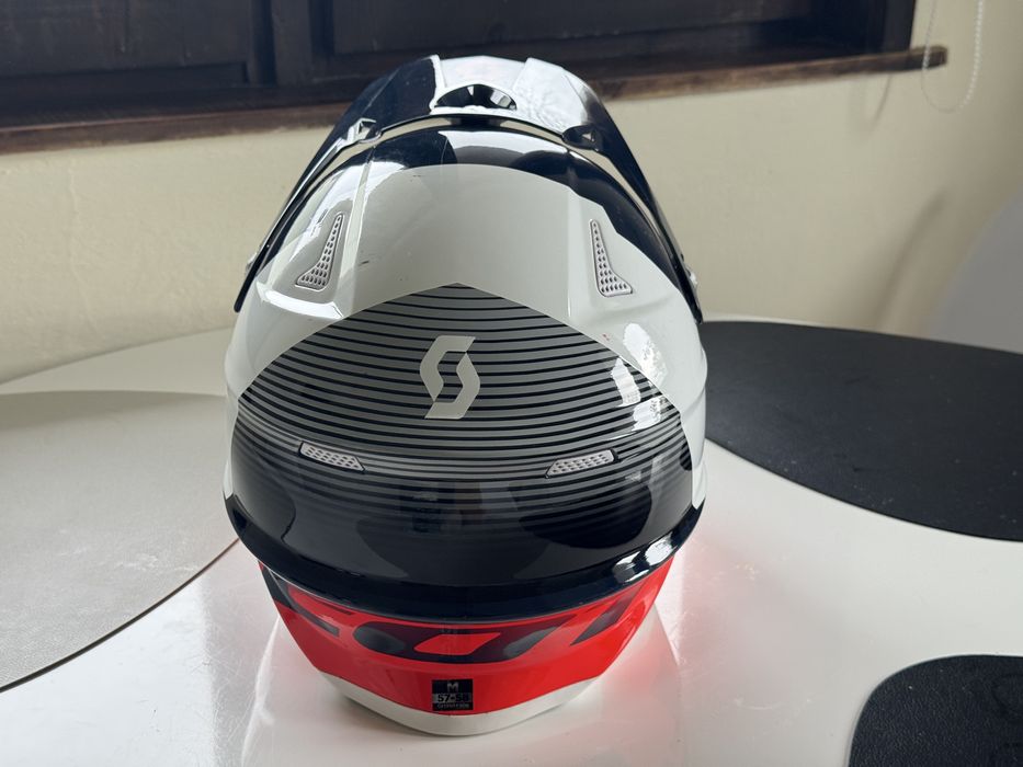 Каска SCOTT 350 М за крос и ендуро мотор, отлично състояние Full Face