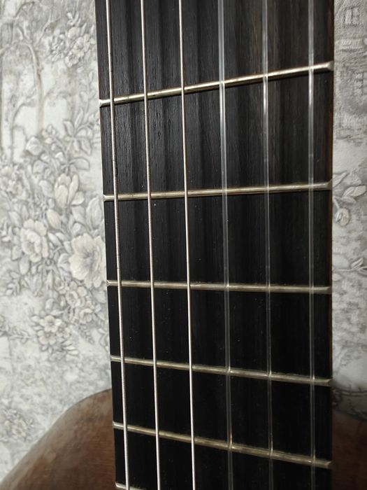 Продам гитару Yamaha С - 40