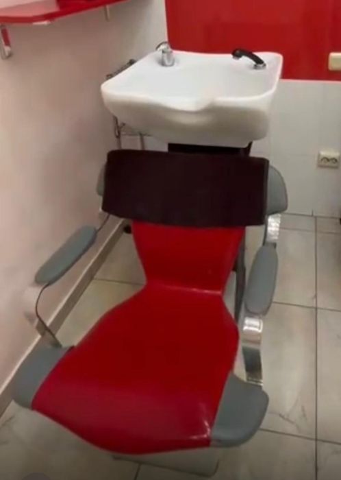 Б у мебель для салона красоты