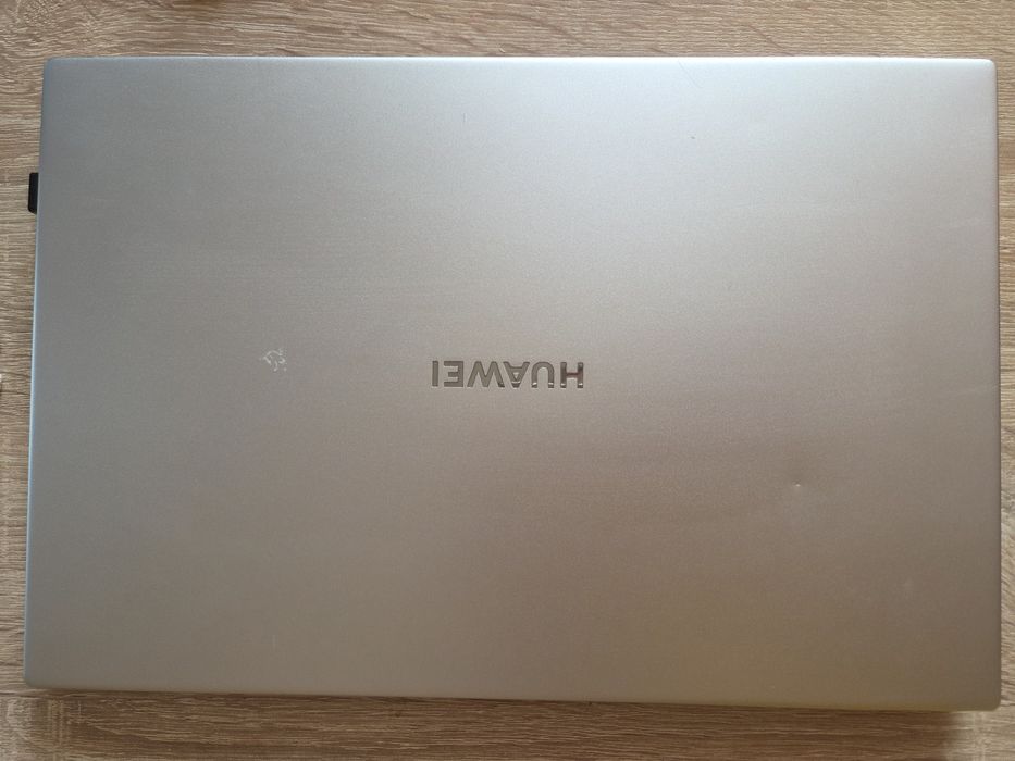 HUAWEI MateBook D 14