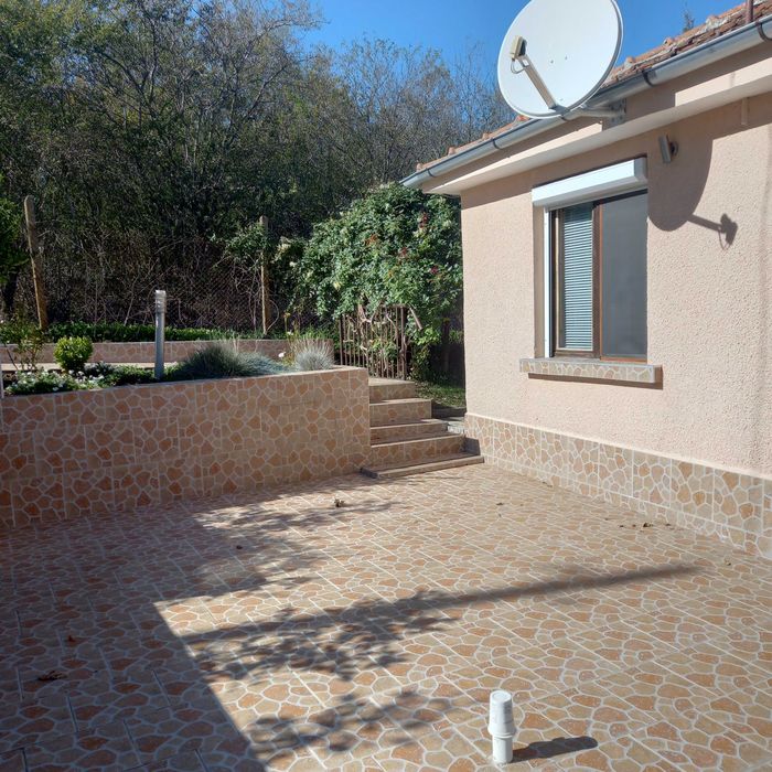 Продава се Къща в Бургас, Промишлена зона - Север - 84 кв.м за 1881 €/кв.м - Снимка #3