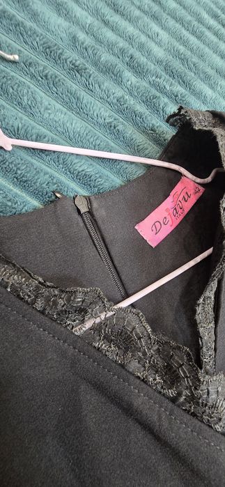 Продам платья черная италия