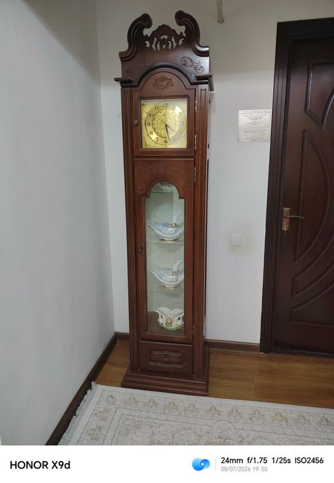 Mebelniy Soat    sotiladi