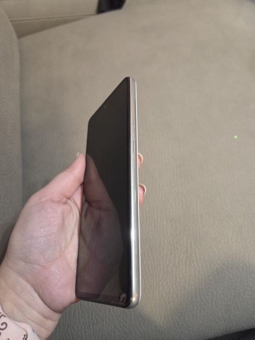 Samsung  Galaxy A52