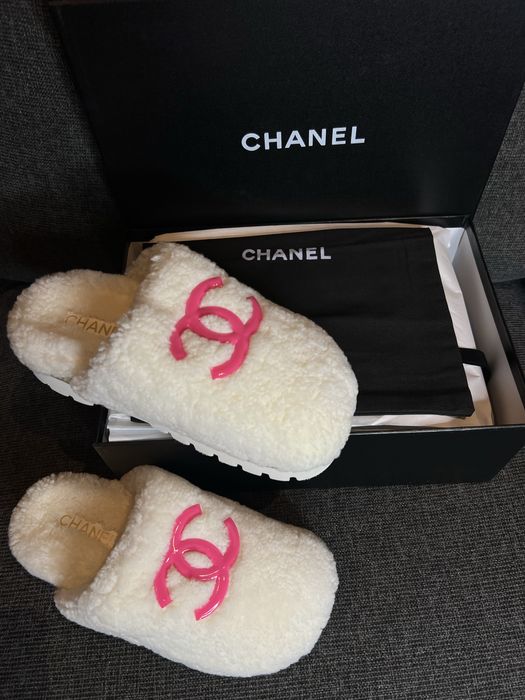 Домашни чехли-Chanel, MiuMiu