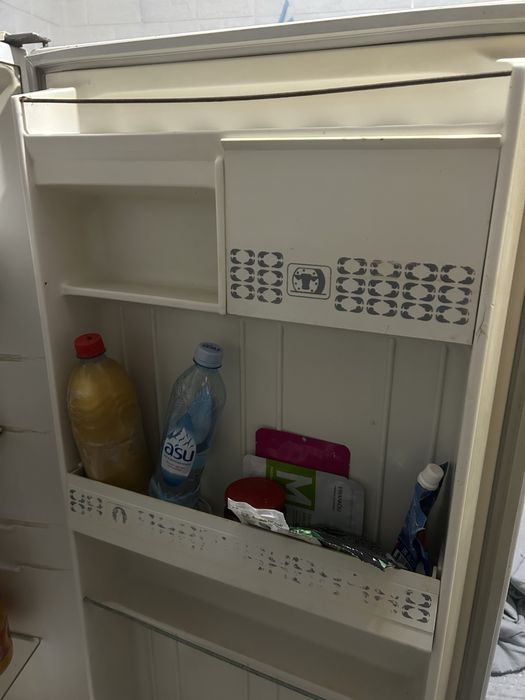 Срочно продам холодильник