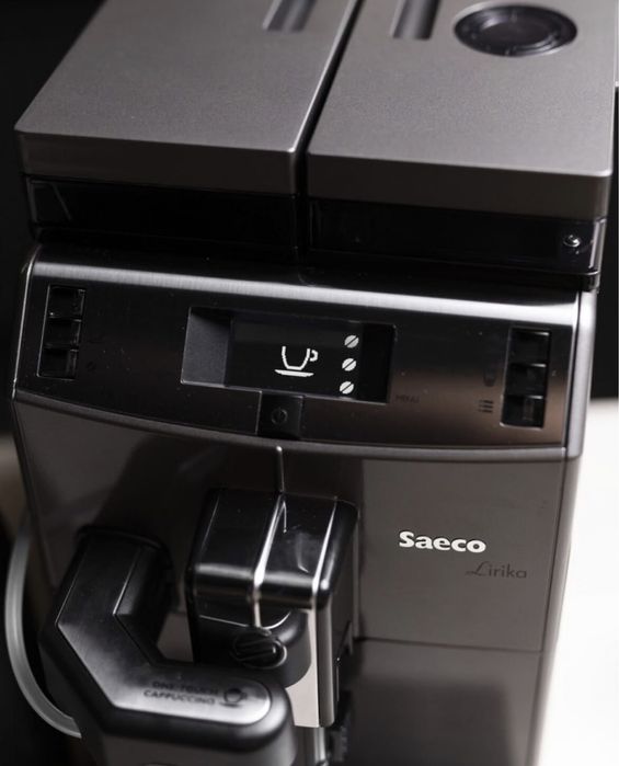 Продаётся кофемашина SAECO LIRIKA ONE TOUCH