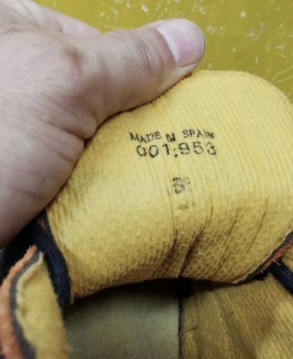 Туристически обувки дамски