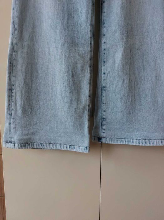 Модерни дънки на турски бранд