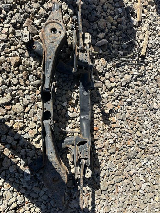 Заден мост за VW tiguan