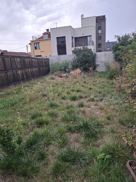Vand casa  3 camere central
