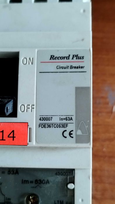 Автоматични Трифазни прекъсвачи GE Record Plus FD63 - 63A (General Electric)