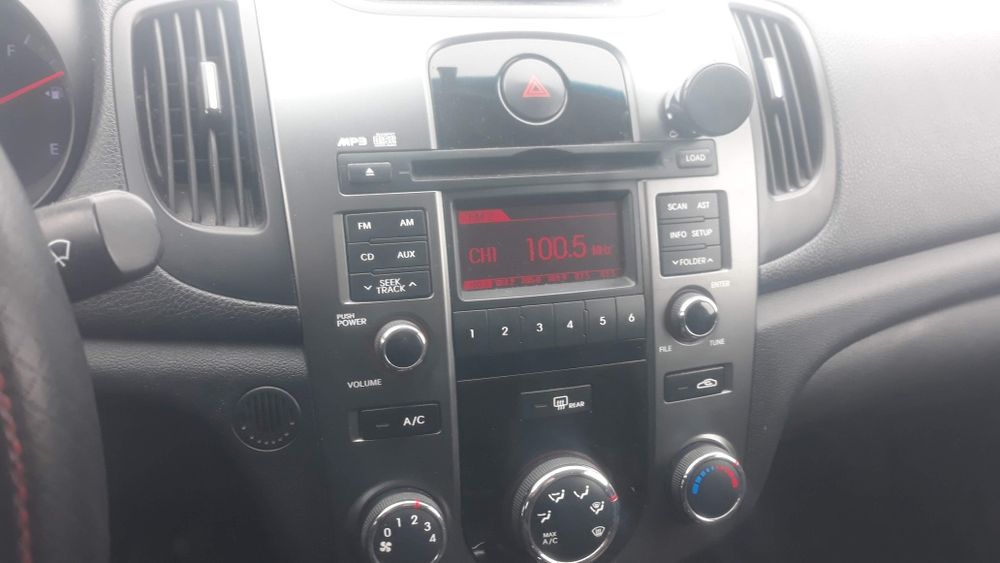 Продам надёжный автомобиль