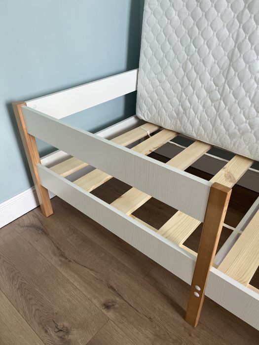 Детская кровать новая