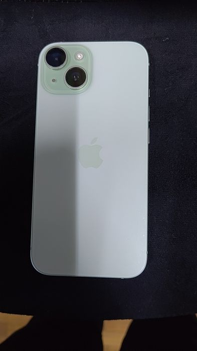 iPhone 15 емкость 84%