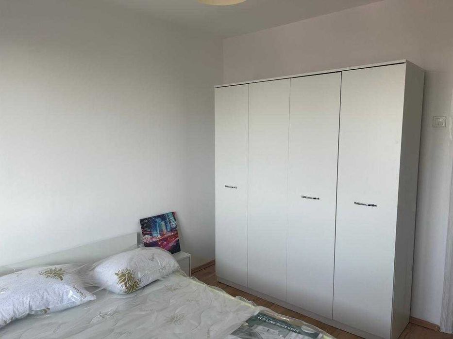 Închiriez apartament 3 camere zona moșilor - View 4