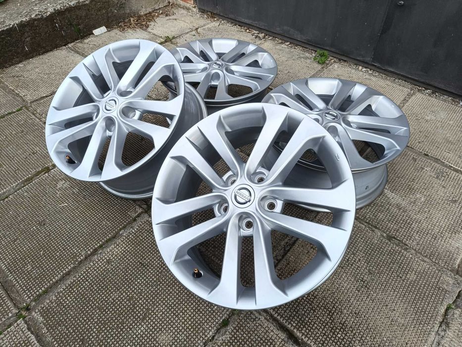 ОРИГИНАЛНИ джанти 17 ' цола 5x114,3 NISSAN JUKE / НИСАН ДЖУК ЕТ47 7J 66,1