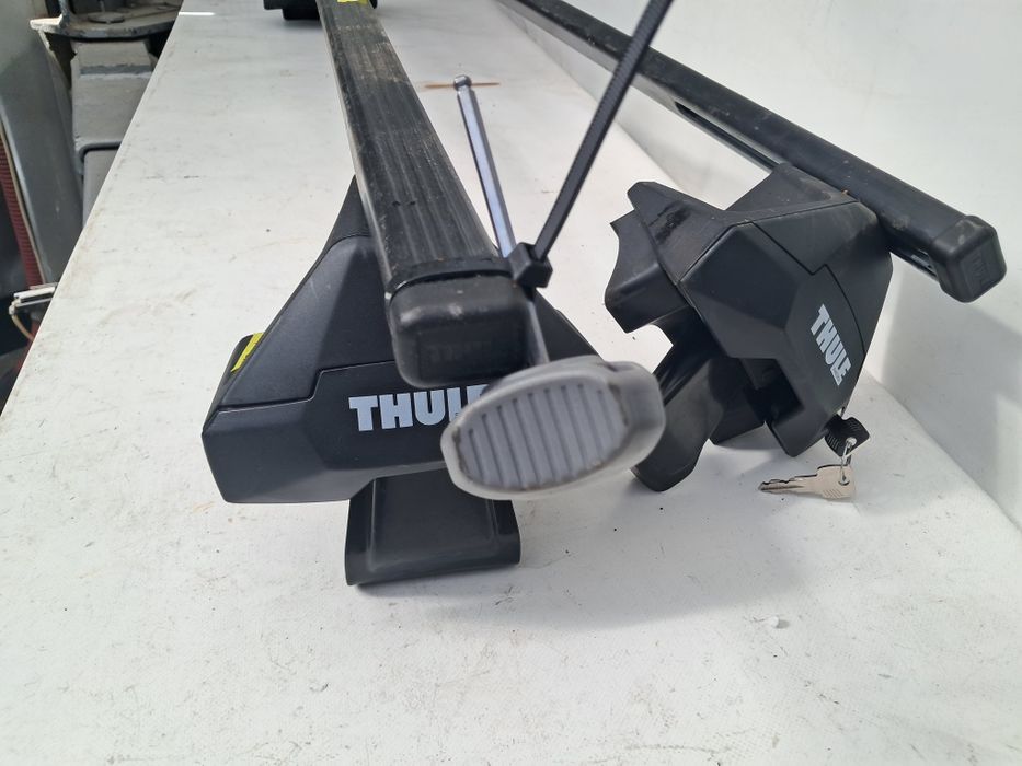 Багажник Thule Sweden