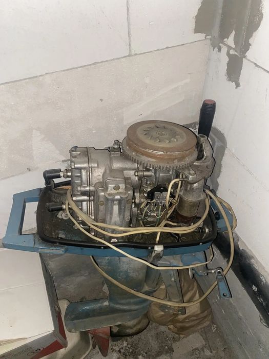 Продам мотор вихрь 30