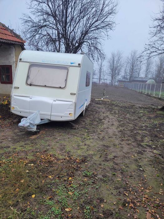 Rulota Caravelair, an 2001, 900 kg