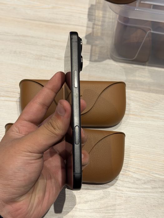Iphone 17 pro max 1599$ qora limited edition