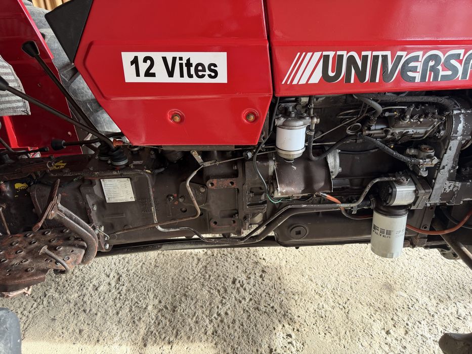 Tractor universal 643 DTC fabricatie 2003 ( carte de romania itp valabil )