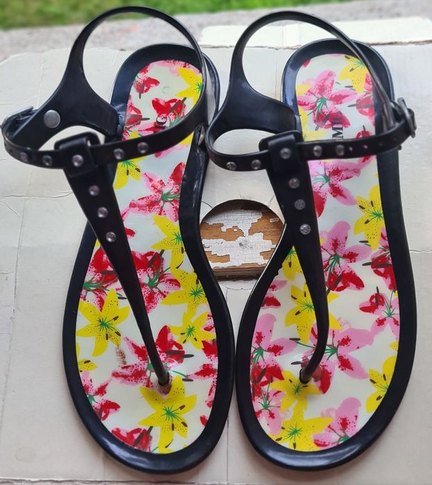 Sandale MIG, de plajă,  nr. 38, impecabile