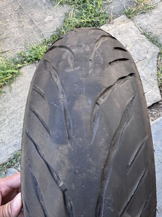 Bridgstone Batllax T32r  190 50 17