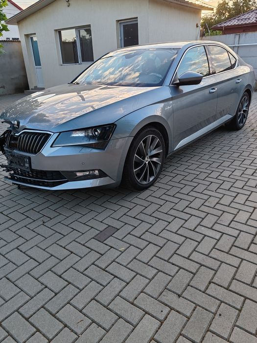 Skoda Superb Laurin&Klement Diesel 190 CP. Avariată