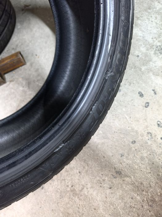 2 Броя 255/40/19 Dunlop 6,7mm