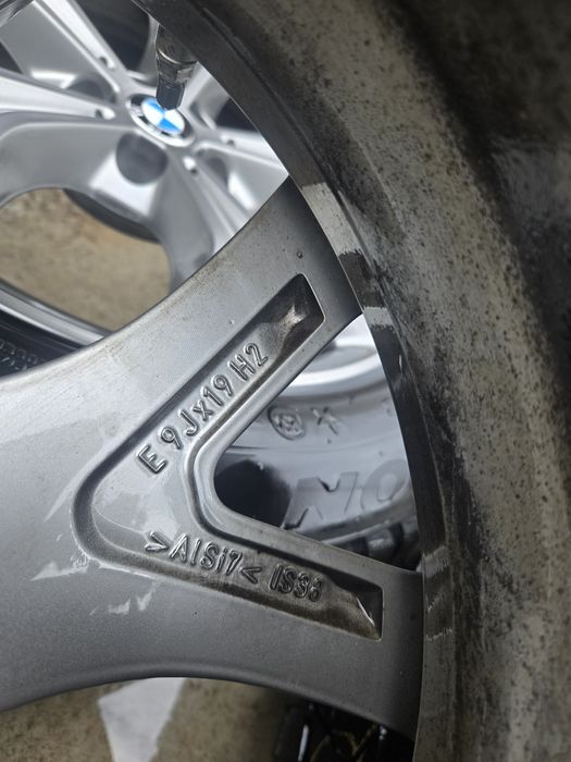 Jante BMW originale X5 - X6 fara nici o zgârietura + anvelope iarna +